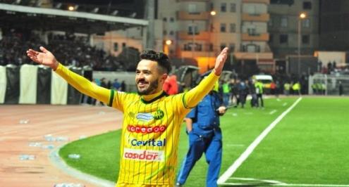 إيقاف نجم شبيبة القبائل 4 سنوات لتناوله الكوكايين قبل مباراة بالدوري الجزائري